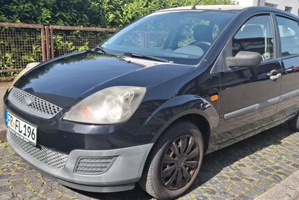 Ford Fiesta 210.000 km 1.450 &euro; Freiburg 79115