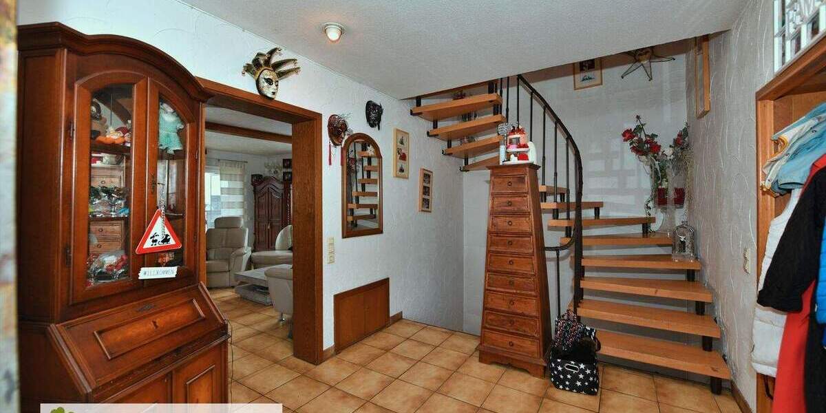 Einfamilienhaus Neu-Ulm Pfuhl - 5 Zimmer, 147 m&sup2;, 649.000&euro; | Angebot:25303636