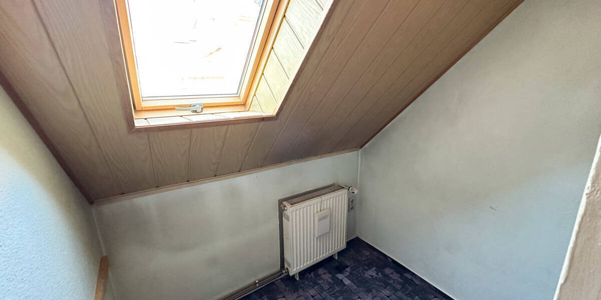 Einfamilienhaus Lößnitz - 1 Zimmer, 105 m&sup2;, 69.000&euro; | Angebot:24043862