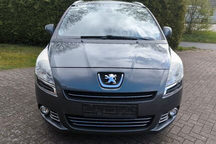 Peugeot 5008 193.000 km 4.299 &euro; wiemersdorf 24649