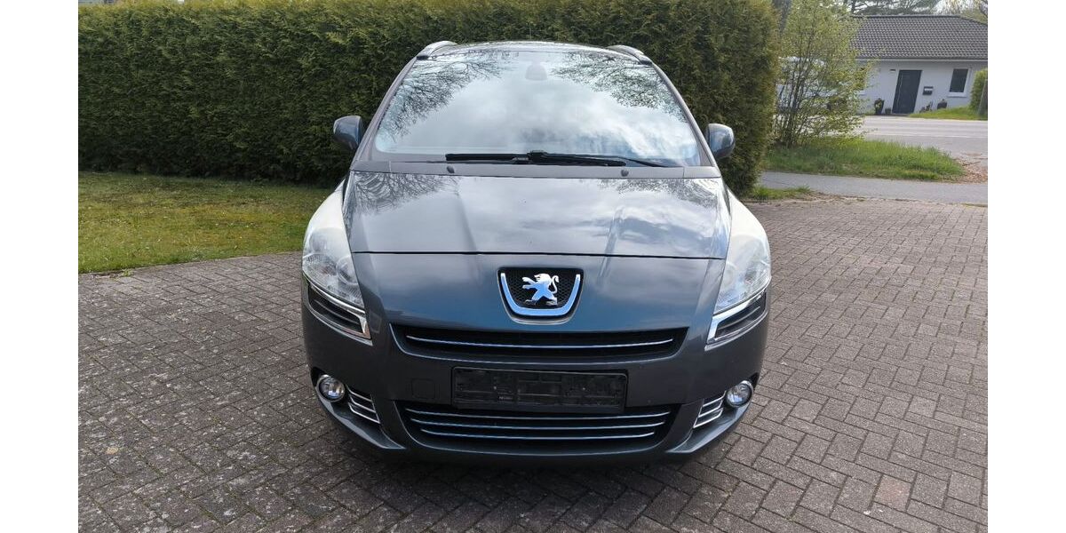 Peugeot 5008 193.000 km 4.299 &euro; wiemersdorf 24649