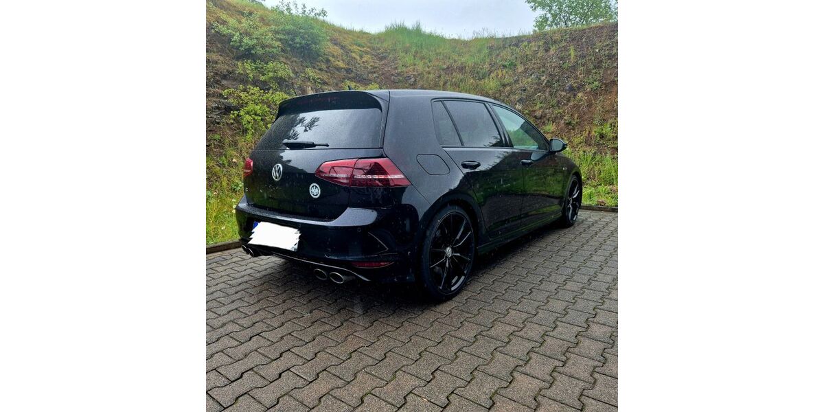 VW Golf 94.000 km 21.700 &euro; Siegbach 35768