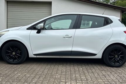Renault Clio 118.000 km 5.500 &euro; Balingen 72336