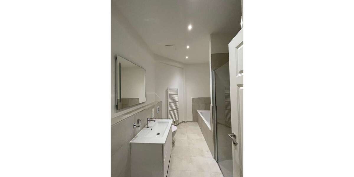 Wohnung zum Mieten in Leipzig 835,56 € 75.96 m² 3 zimmer