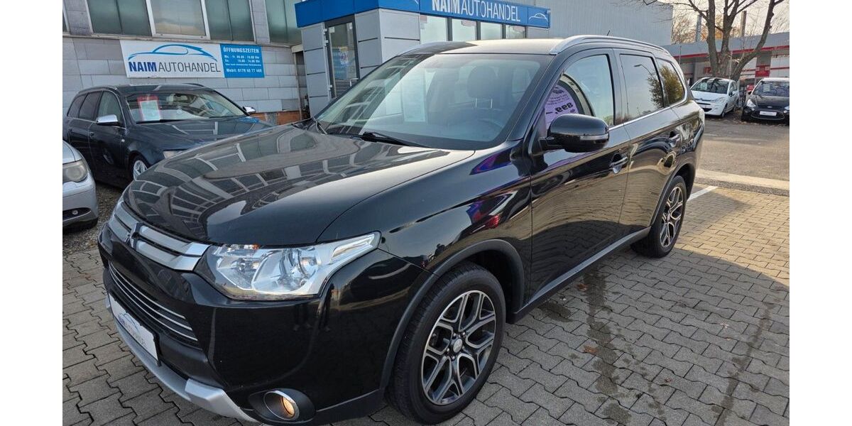 Mitsubishi Outlander 92.000 km 16.999 &euro; Reutlingen 72766