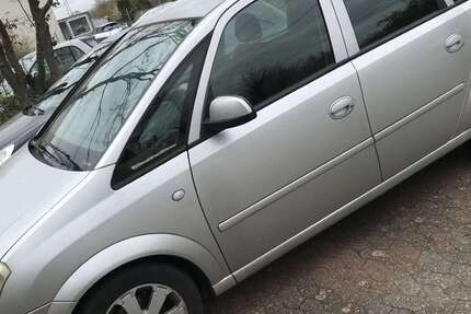 Opel Meriva 220.000 km 800 € köln 50767
