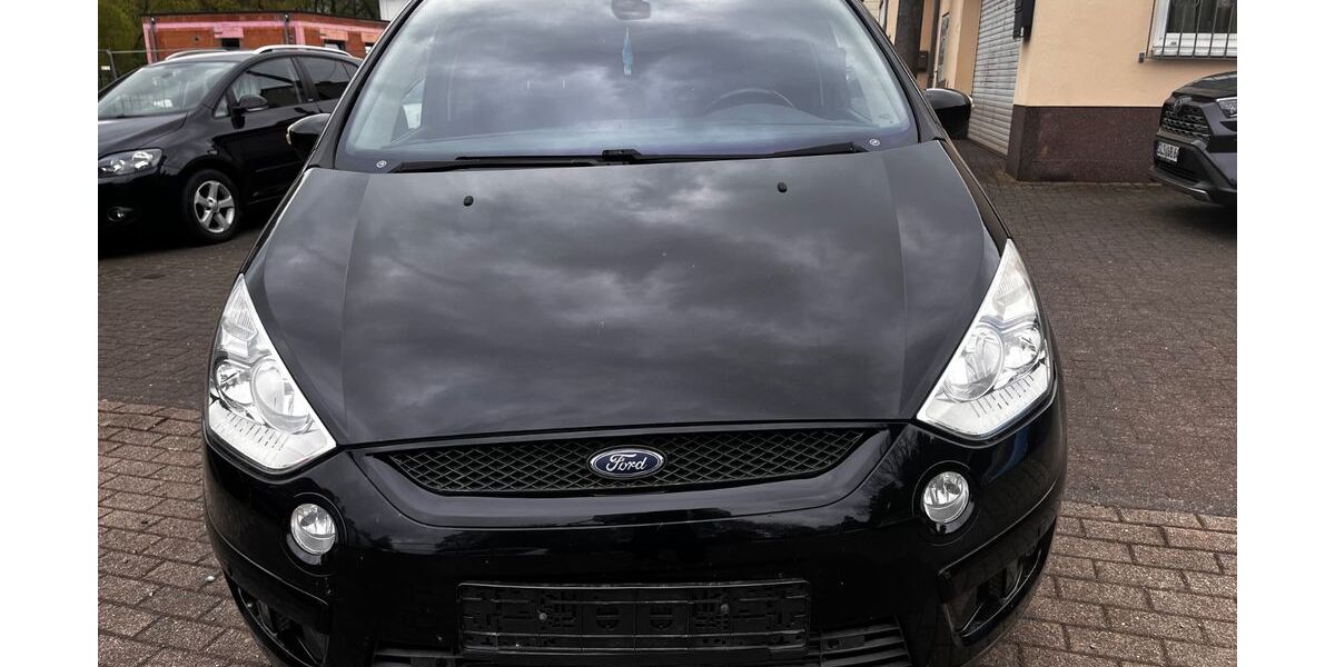 Ford S-Max 325.000 km 2.900 &euro; Lebach 66822