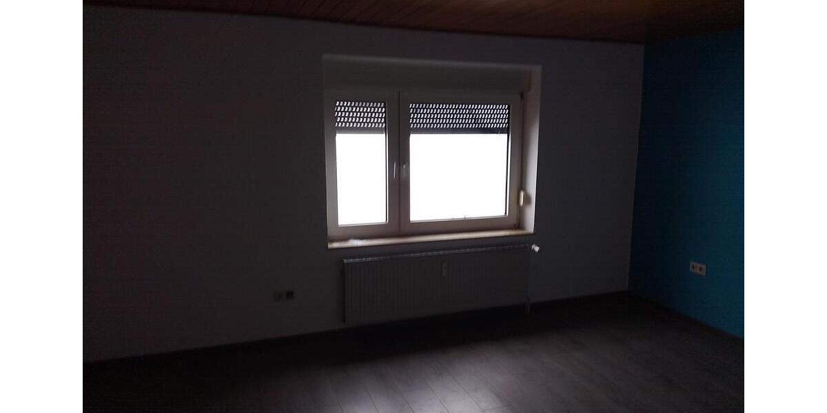 Etagenwohnung Hankensbüttel - 4 Zimmer, 120 m&sup2;, 899&euro; | Angebot:24663088
