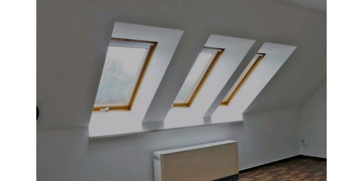 Dachgeschoßwohnung Burgstädt - 3 Zimmer, 69 m&sup2;, 555&euro; | Angebot:25205444