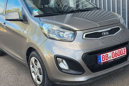 Kia Picanto 17.000 km 5.990 &euro; Holzgerlingen 71088