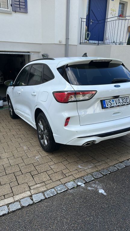 Ford Kuga 125.000 km 20.500 € Villingen-Schwenningen 78054