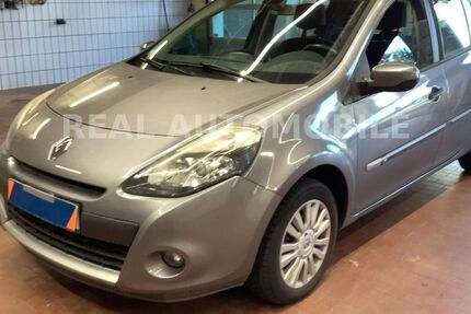 Renault Clio 97.000 km 4.699 &euro; Frankfurt am Main 65933
