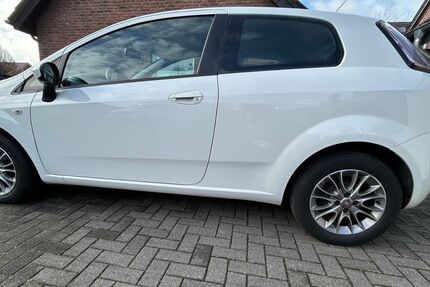 Fiat Punto 92.848 km 3.600 &euro; Raesfeld 46348