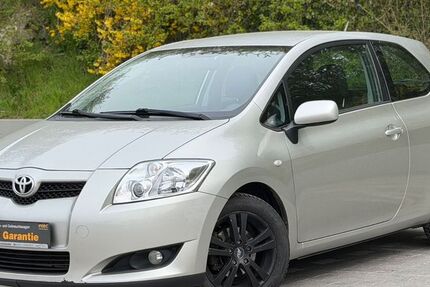 Toyota Auris 102.600 km 4.490 &euro; Kiel 24147