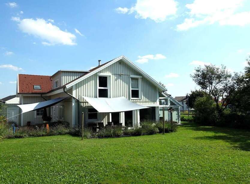 Haus zum Kaufen in Baunatal 795.000 € 420 m²