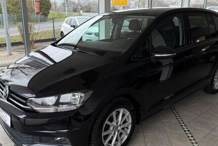 VW Touran 238.000 km 10.899 &euro; Eggolsheim 91330