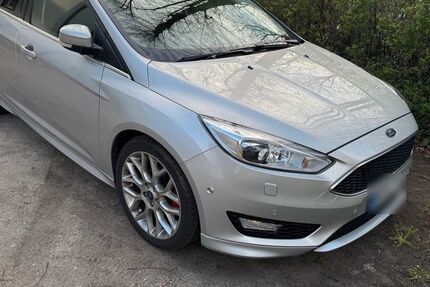 Ford Focus 182.000 km 7.490 &euro; Hamburg 21079