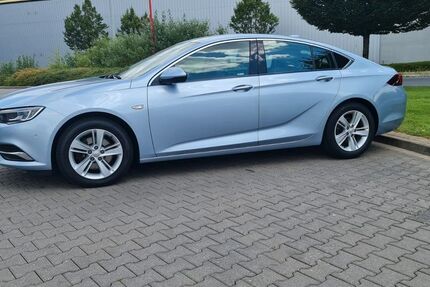 Opel Insignia 196.414 km 9.200 &euro; Nürnberg 90480