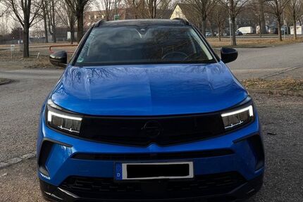 Opel Grandland (X) 46.000 km 15.300 &euro; Esslingen 73730