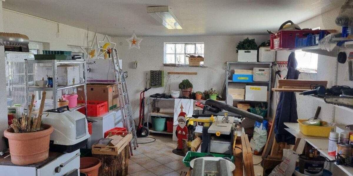 Einfamilienhaus Geroda Platz - 1 Zimmer, 223 m&sup2;, 425.000&euro; | Angebot:25697579