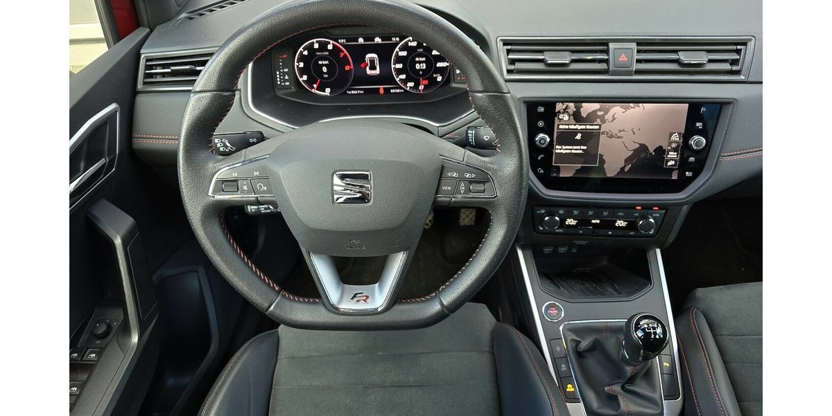 Seat Arona FR 1.5 TSI/LEDER/SOUND/LED/NAVI/DAB/1.HAND 65.729 km 17.800 &euro; Villingen-Schwenningen 78054