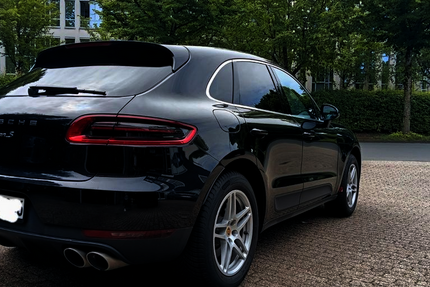 Porsche Macan 183.000 km 31.999 &euro; Kassel 34121