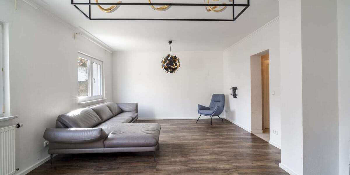 Einfamilienhaus viel Potenzial - Einfamilienhaus Schöneck-Büdesheim Büdesheim | Angebot:26643941