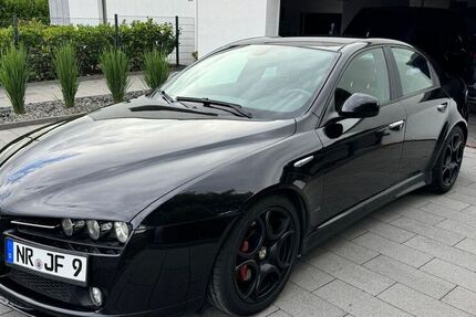Alfa Romeo 159