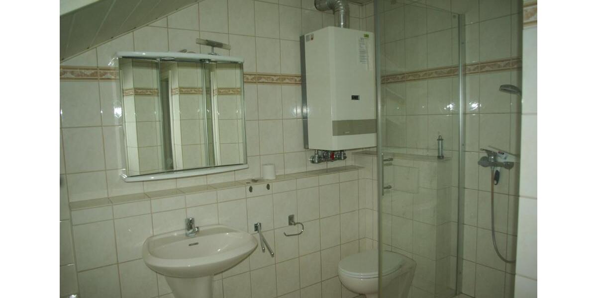 Mehrfamilienhaus Mehrgenerationenhaus mit drei Wohnungen 11 zimmer