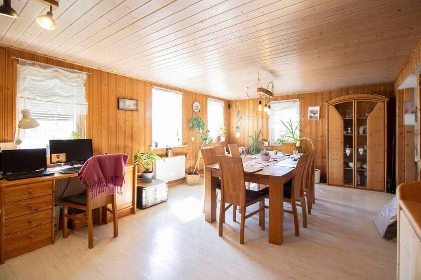 Familienidyll mit Garten und Panoramablick in ruhiger Lage in Nagold