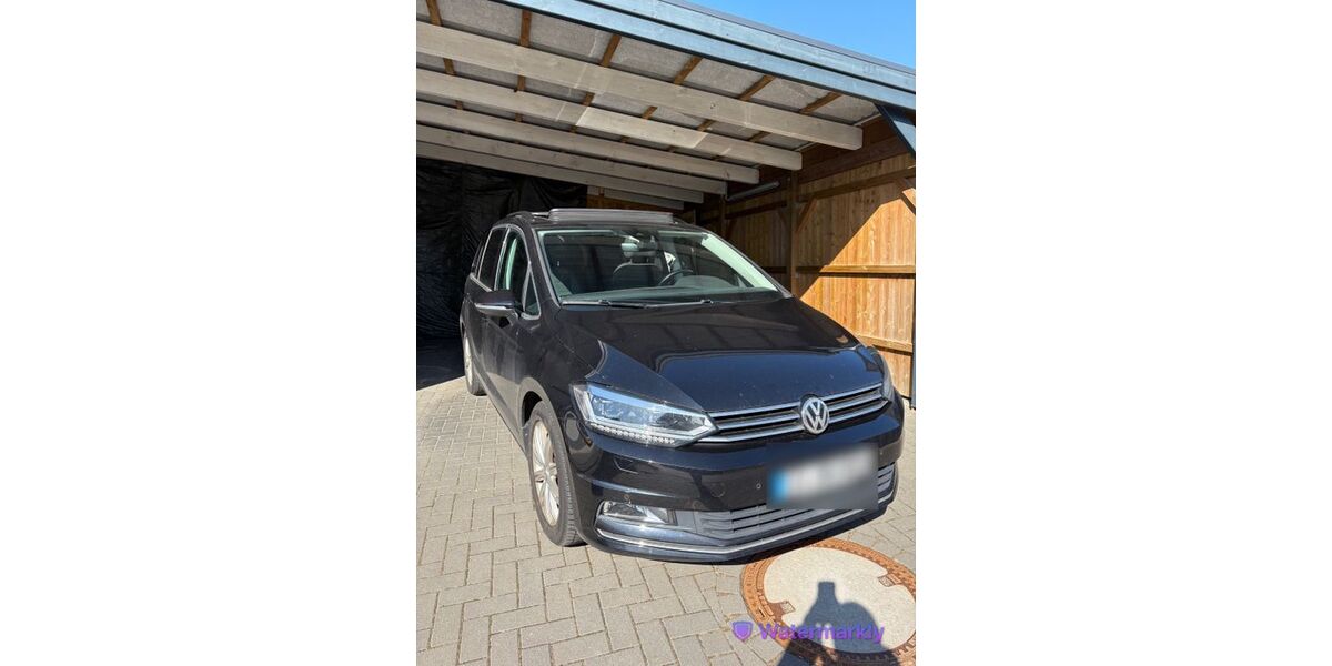 VW Touran 111.450 km 20.600 &euro; Wrist 25563