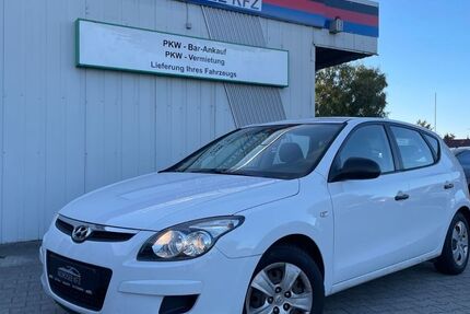 Hyundai i30 190.571 km 3.990 &euro; Esens 26427