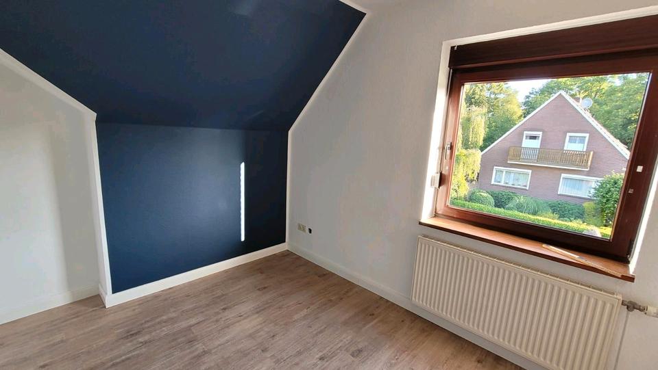 Dachgeschoßwohnung Uplengen - 5 Zimmer, 100 m&sup2;, 900&euro; | Angebot:26340636