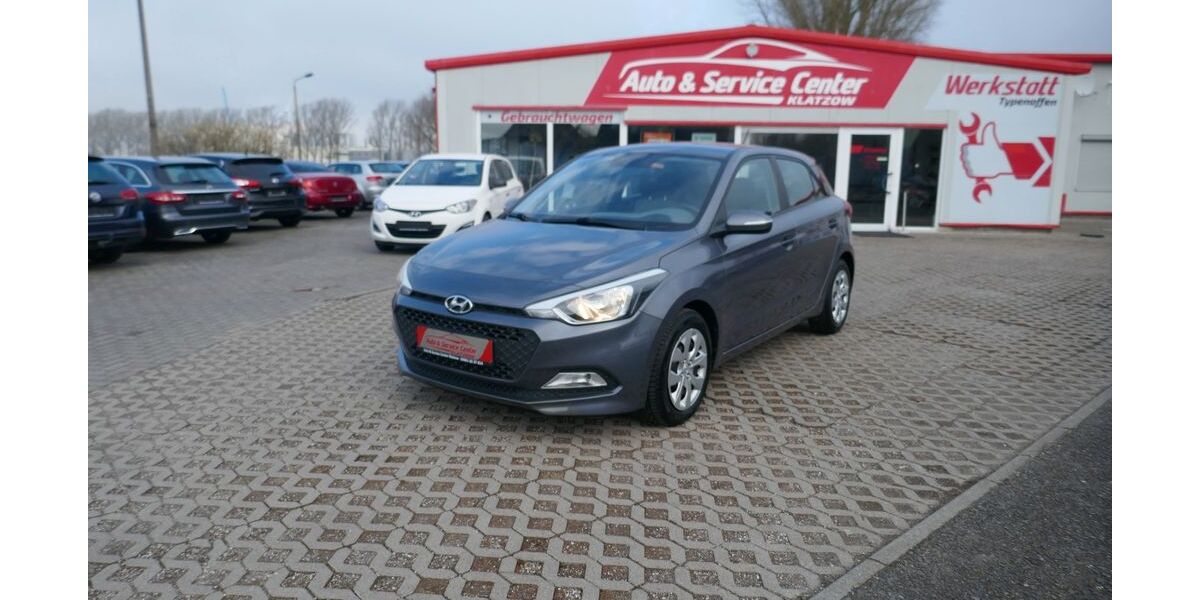 Hyundai i20 99.093 km 7.480 &euro; Altentreptow 17087