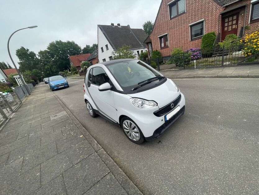 Smart ForTwo 82.000 km 5.200 € hamburg 22089