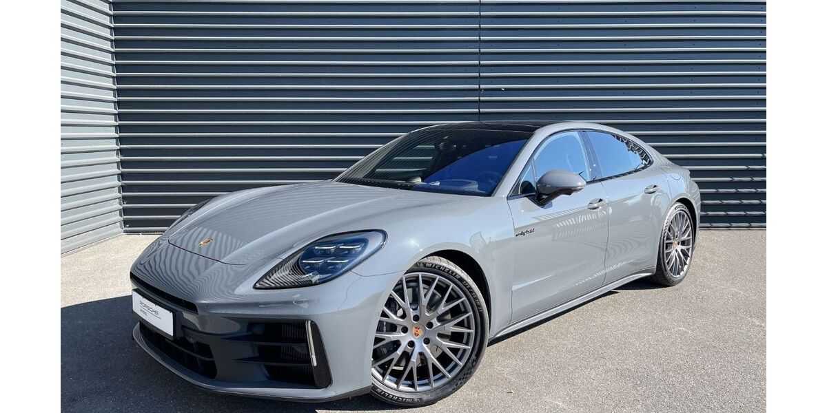 Porsche Panamera 5.990 km 149.750 &euro; Papendorf 18059
