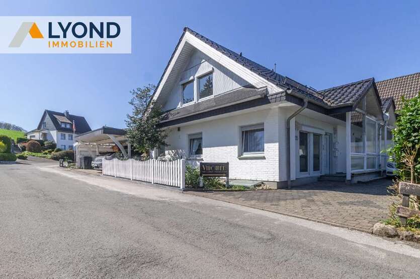 Haus zum Kaufen in Meinerzhagen 499.500 € 280 m²