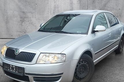 Skoda Superb 169.000 km 2.950 &euro; Lübbenau / Spreewald 03222