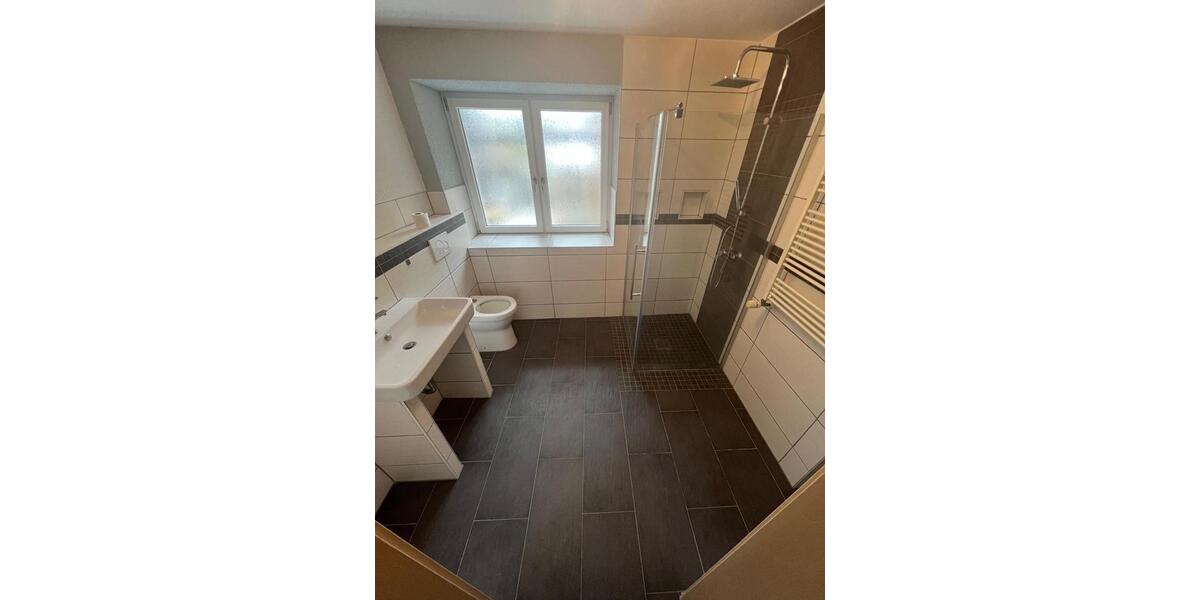 Etagenwohnung Nidda - 3 Zimmer, 80 m&sup2;, 680&euro; | Angebot:25283258