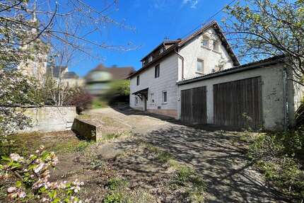 Haus zum Kaufen in Kulmain 109.000 € 142 m²
