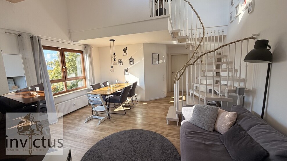 Hier stimmt alles! Moderne Maisonettewhg. charmanter Süd-Loggia und 2 Tageslichtbädern u. Parken 4.5 zimmer