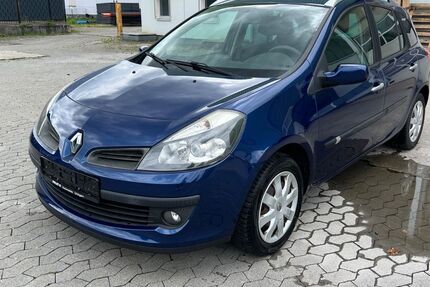 Renault Clio 204.032 km 2.499 &euro; Uhingen 73066