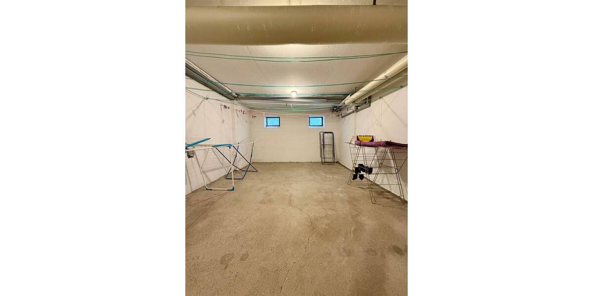 Etagenwohnung Kiel Mettenhof - 2 Zimmer, 62 m&sup2;, 125.000&euro; | Angebot:26379612
