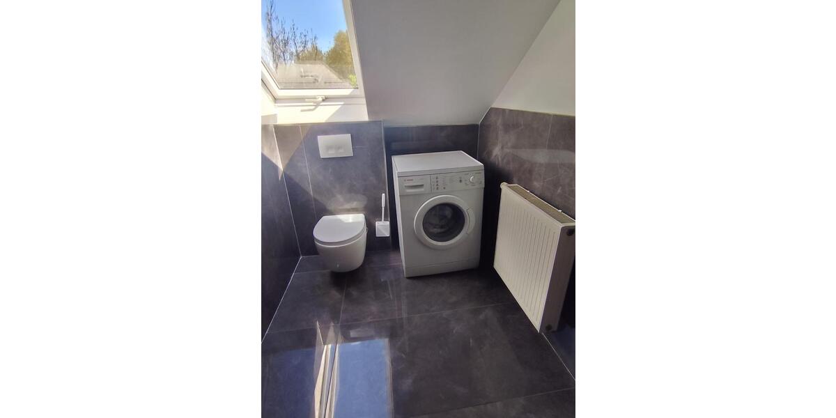 Dachgeschoßwohnung Waldbröl - 3 Zimmer, 80 m&sup2;, 650&euro; | Angebot:26424620