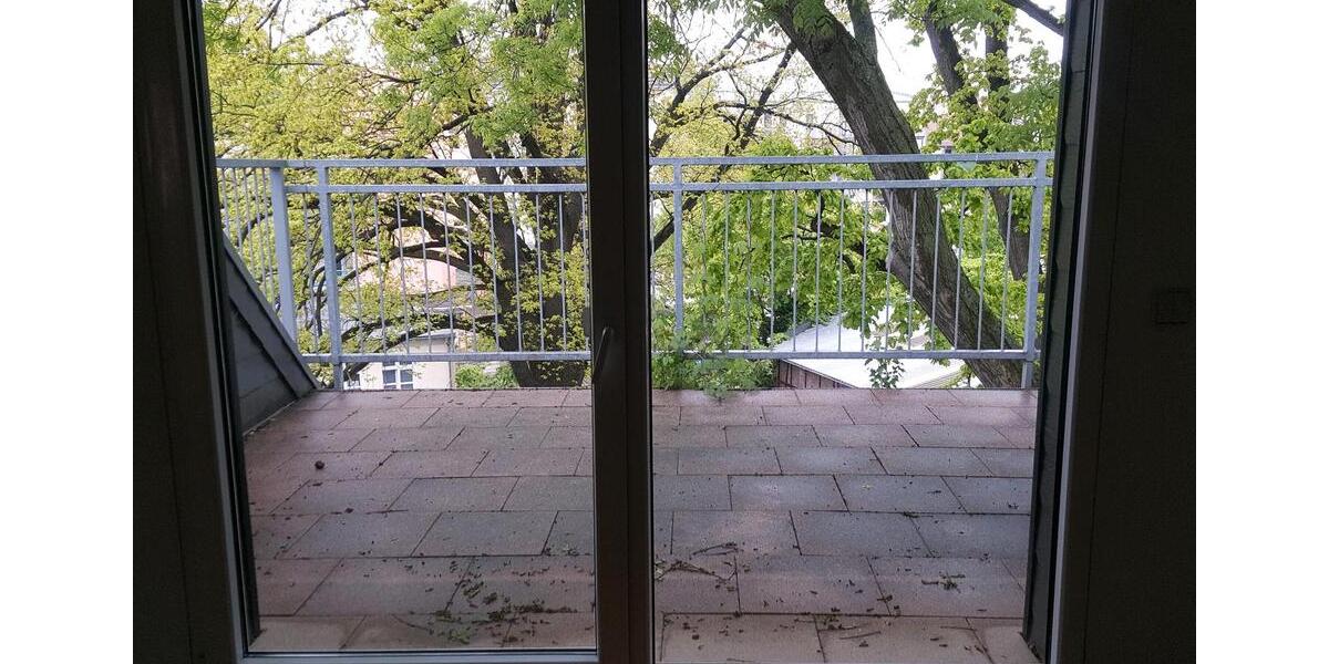 Dachgeschoßwohnung Magdeburg Leipziger Straße - 3 Zimmer, 67 m&sup2;, 135.000&euro; | Angebot:26034118