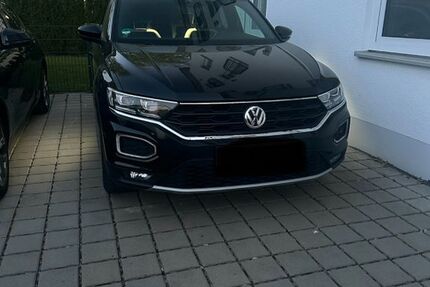 VW T-Roc 87.783 km 22.199 &euro; Neuburg 86633