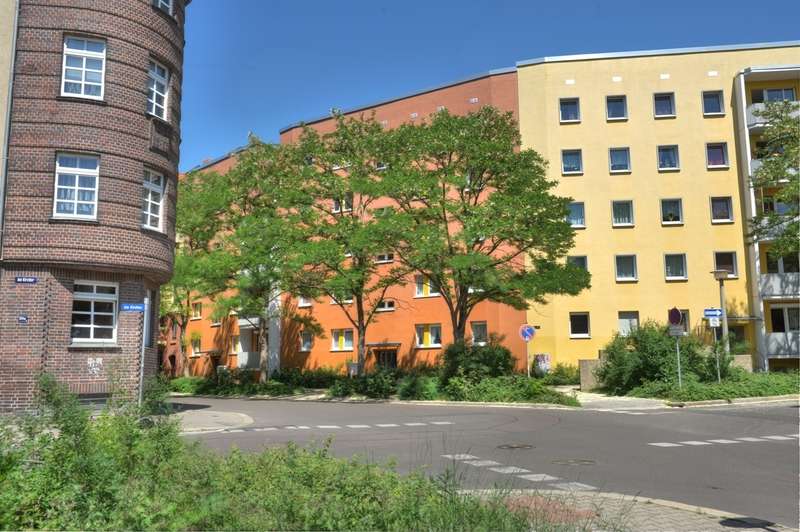 Wohnung zum Mieten in Halle 463 € 55.11 m²