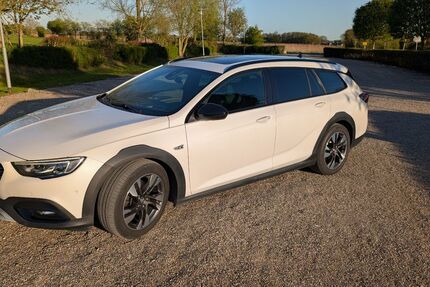 Opel Insignia CT 156.979 km 16.800 &euro; Risum Lindholm 25920