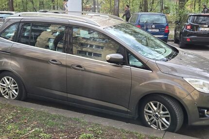 Ford Grand C-Max 114.000 km 6.600 &euro; München 80933
