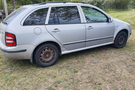 Skoda Fabia 231.684 km 1.000 &euro; Kratzeburg 17237